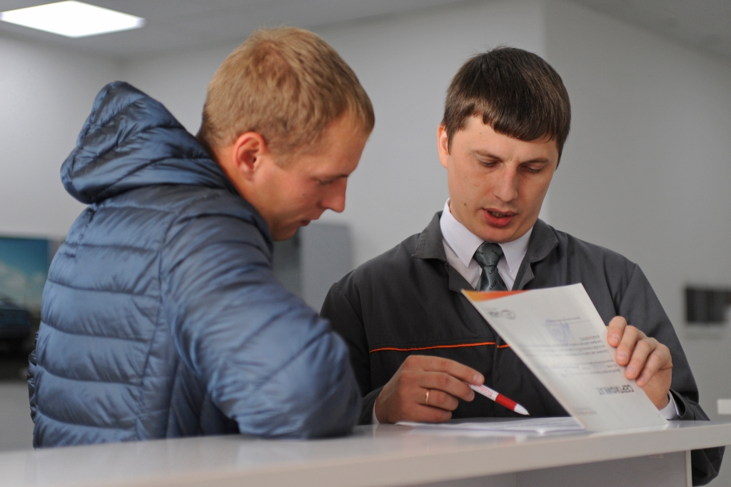 В дилерском центре прошел LADA DAY Service.
